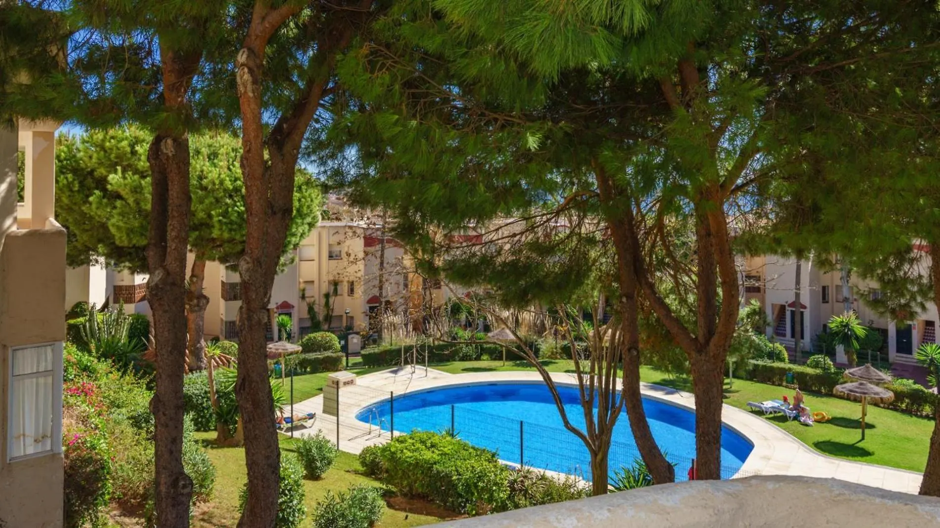 Riviera Charm: 2Br Retreat With Terrace Pool Apartment Mijas Spain